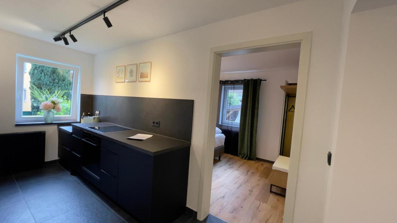 Uraha Apartments 헤르초게나우라흐 외부 사진