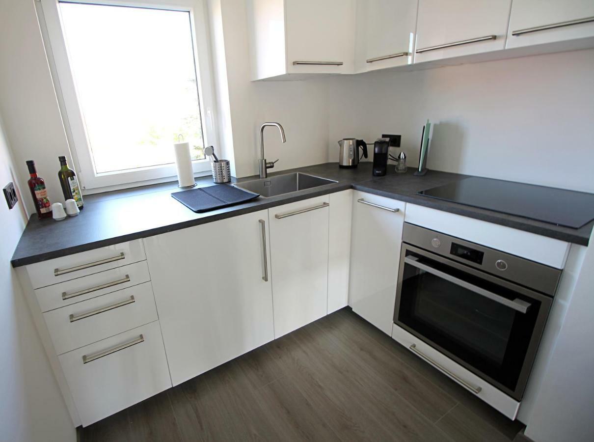 Uraha Apartments 헤르초게나우라흐 외부 사진